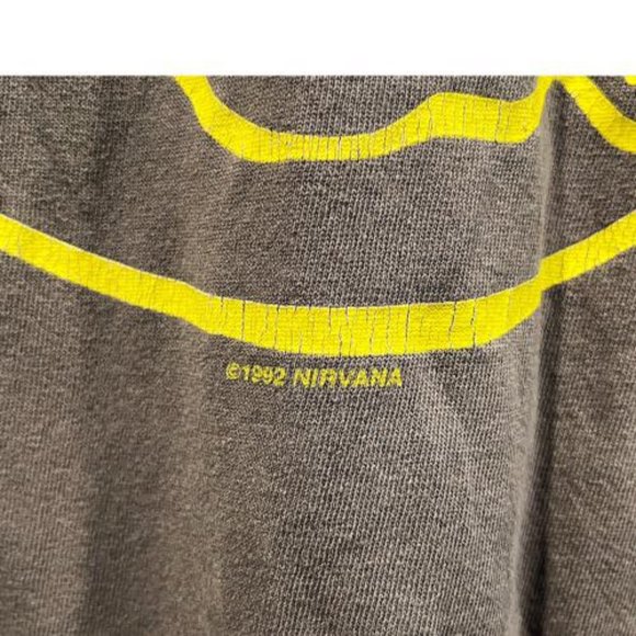 2000 NIRVANA SMILEY FACE T-SHIRT - Picture 4 of 5